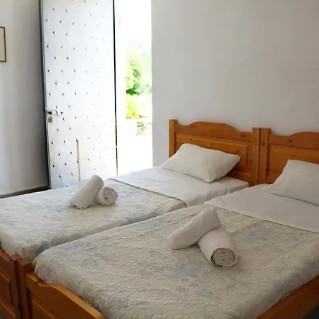 Πανσιόν Pola 3*